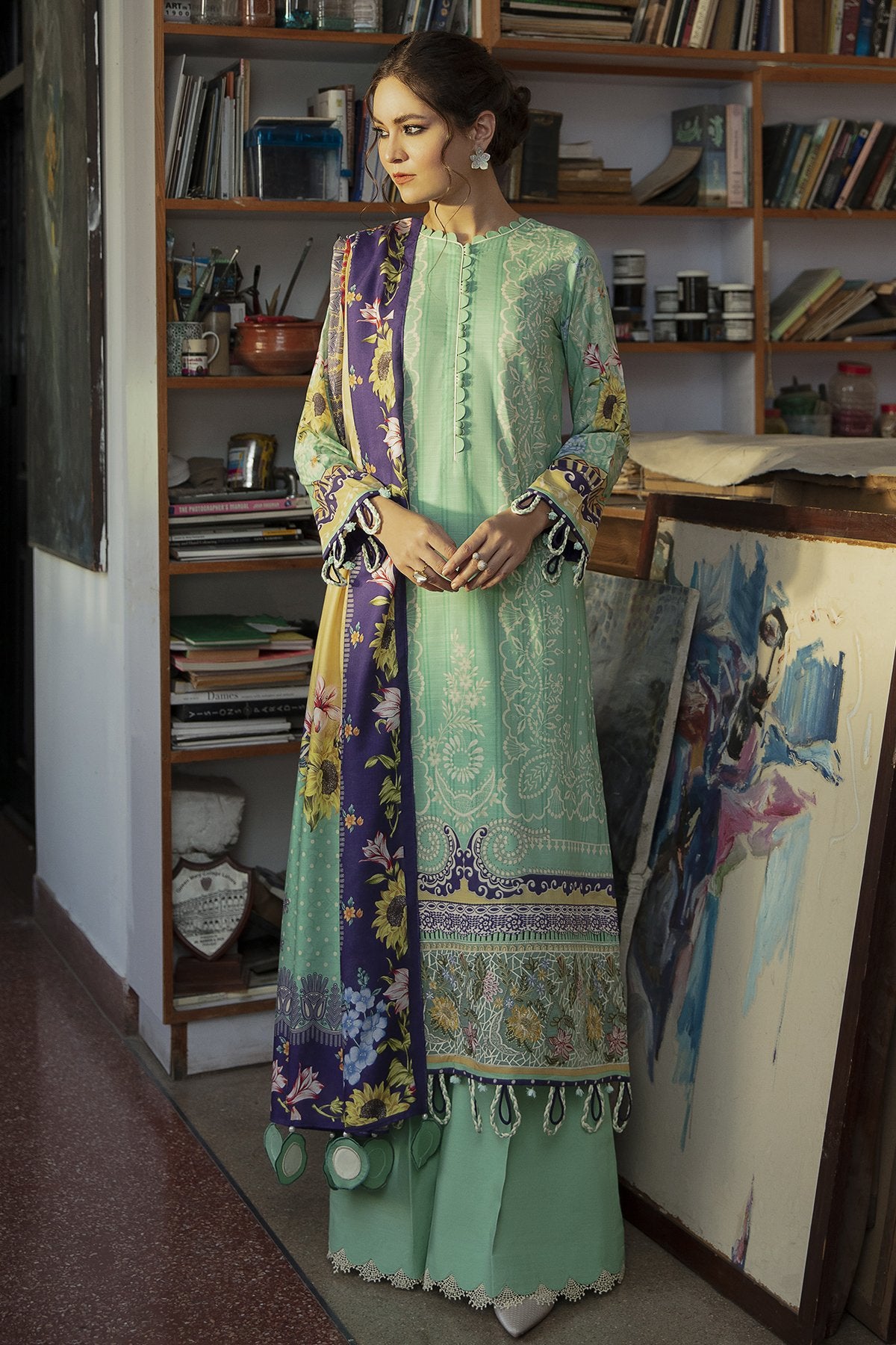 JAZMIN IRIS LUXURY WINTER COLLECTION - Orphic