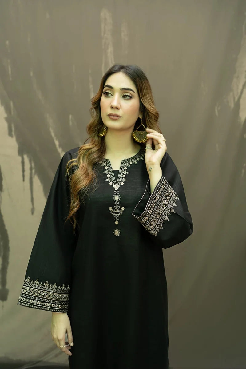 Black Iris Embroidery 2pc