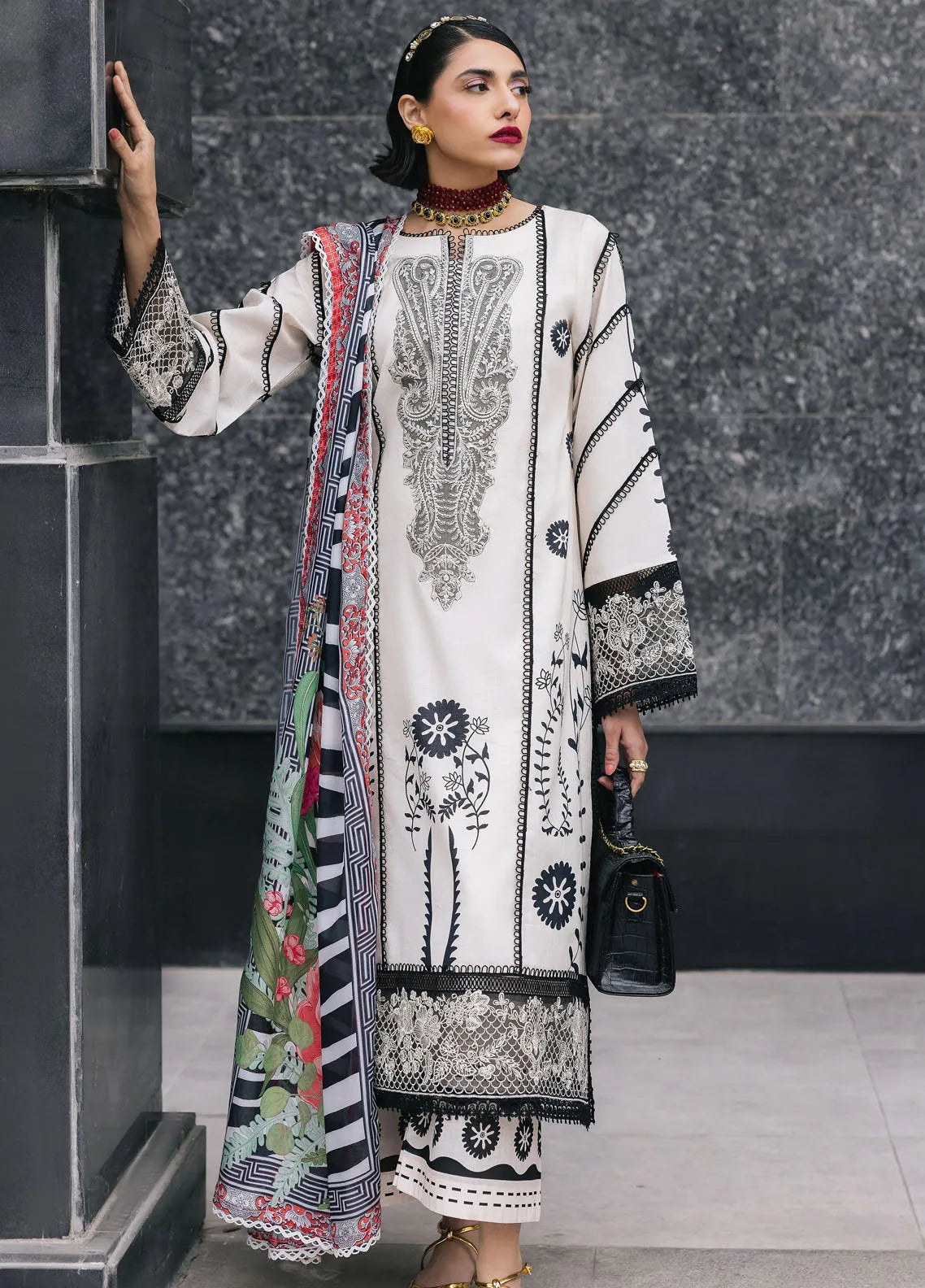 Broadway by Mahnur Embroidered Lawn Suits Unstitched 3 Piece MN25B D-05 Freesia – Summer Collection