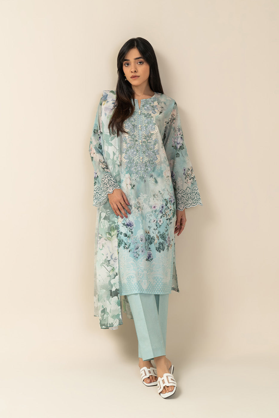 Beechtree Unstitched Embroidered Lawn 3 Piece Suit – CERULEAN RIVULET – Summer Collection