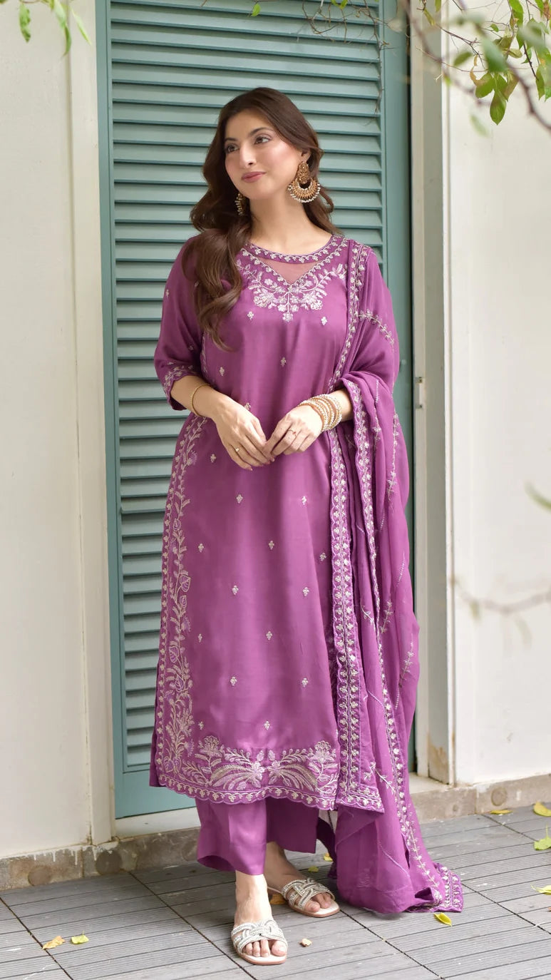 Nataliyah Purple Emb Set