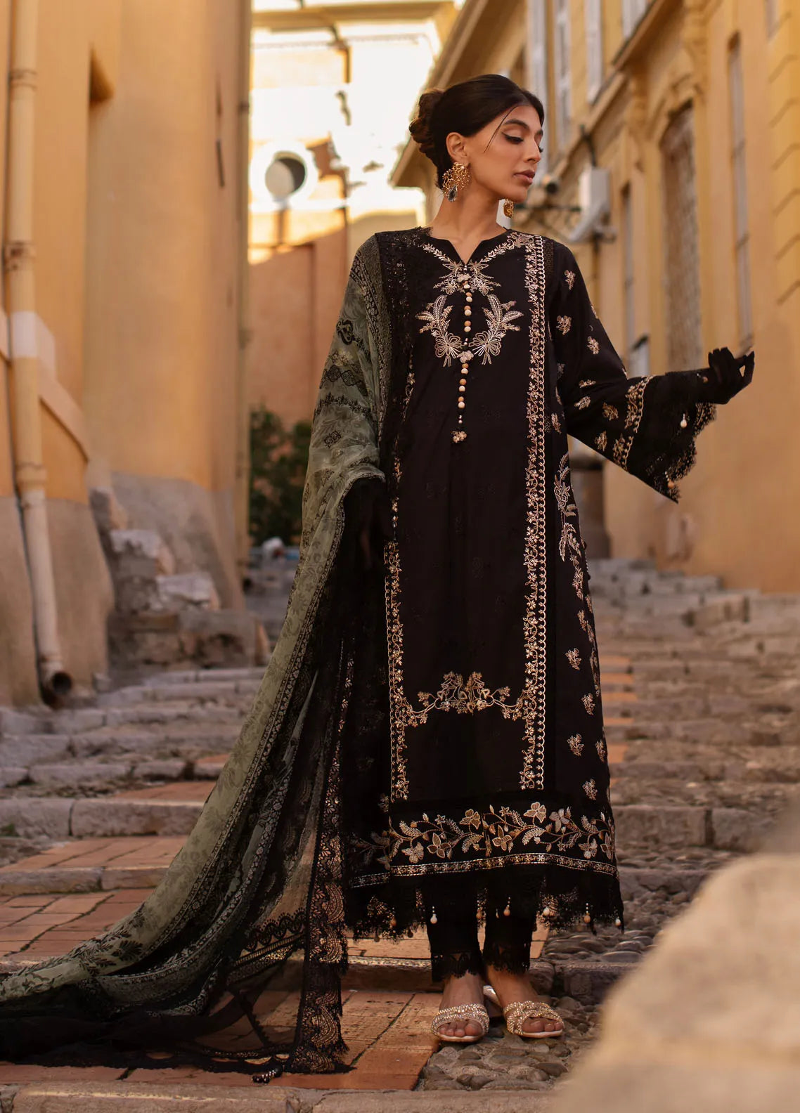 Zoha by Ansab Jahangir Embroidered Lawn Suit Unstitched 3 Piece ANJ25Z D-06 Black Lady – Summer Collection