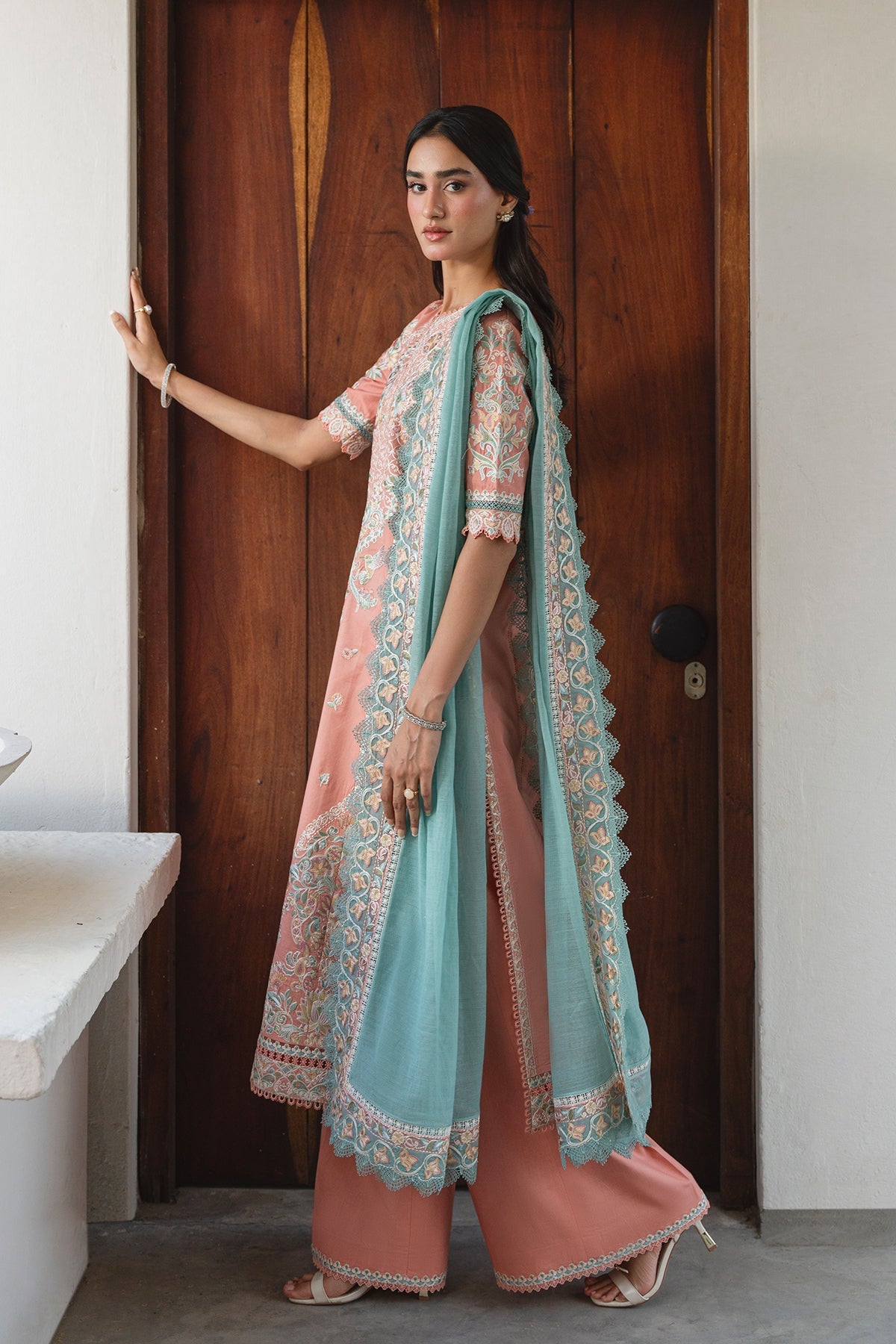 Whisper by Ayzel Unstitched Embroidered Lawn 3 Piece Suit AAF26ULW Dove ZWU-0134-3PO – Eid Collection