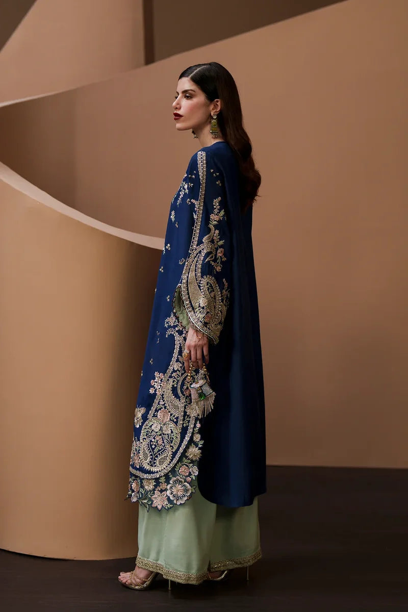 Zohrab Embroidered Set