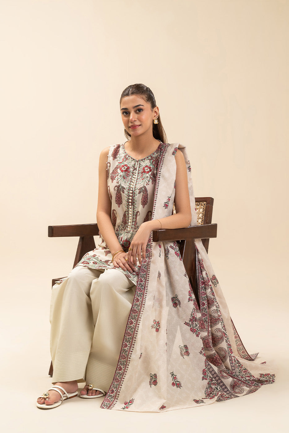 Beechtree Unstitched Embroidered Lawn 3 Piece Suit – TRIBAL TUNE – Summer Collection
