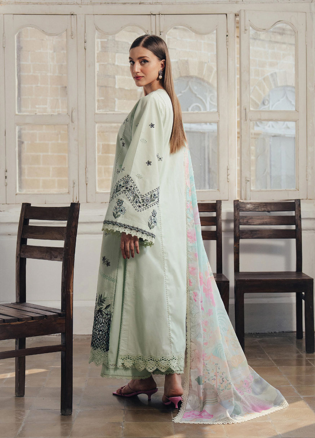Daybreak by Afrozeh Unstitched Printkari Embroidered Lawn 3 Piece Suit AF26UDB D-6 DEWLIT – Summer Collection