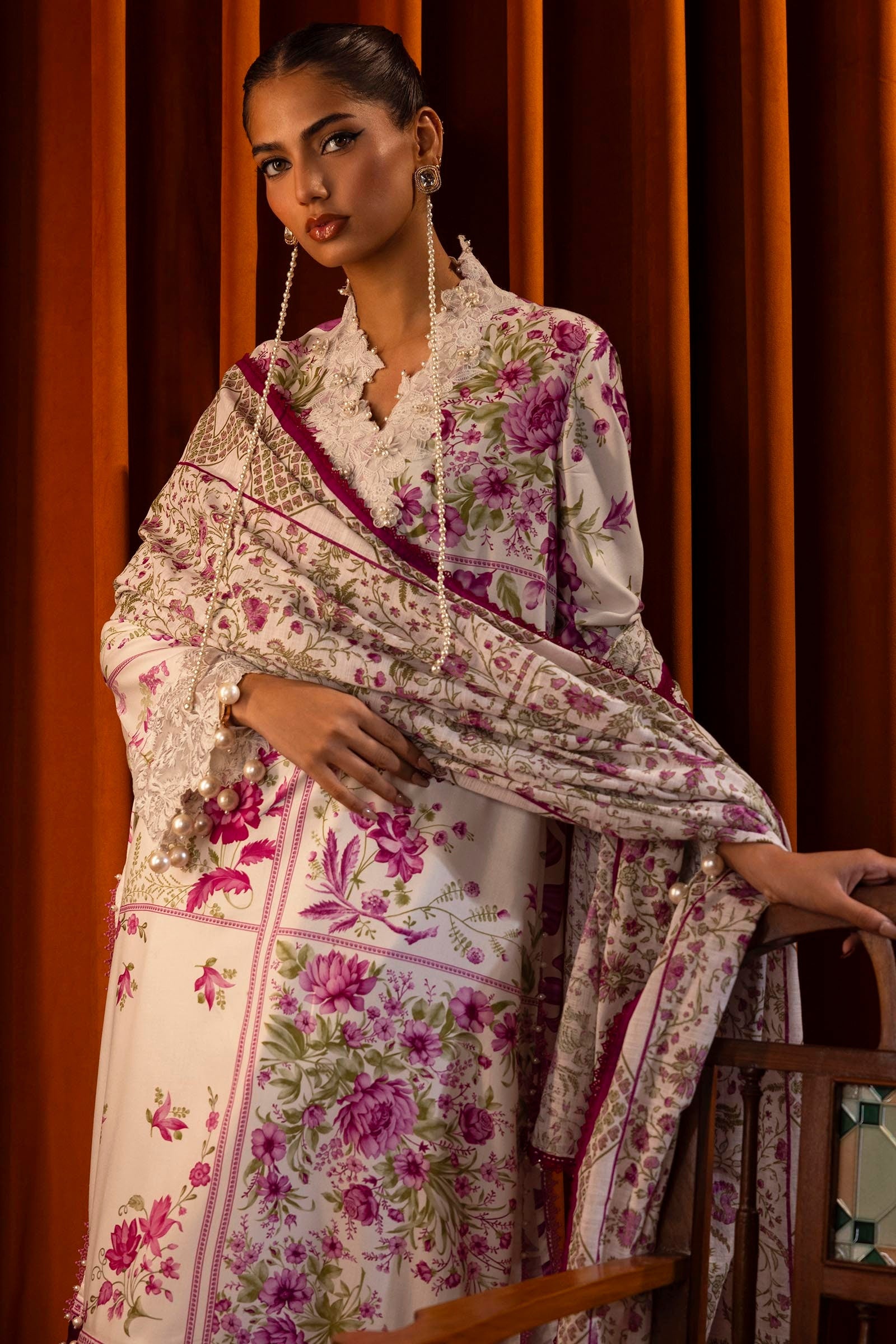Sana Safinaz Embroidered Linen Suits Unstitched 3 Piece M243-024A-3CQ – Luxury Winter Collection