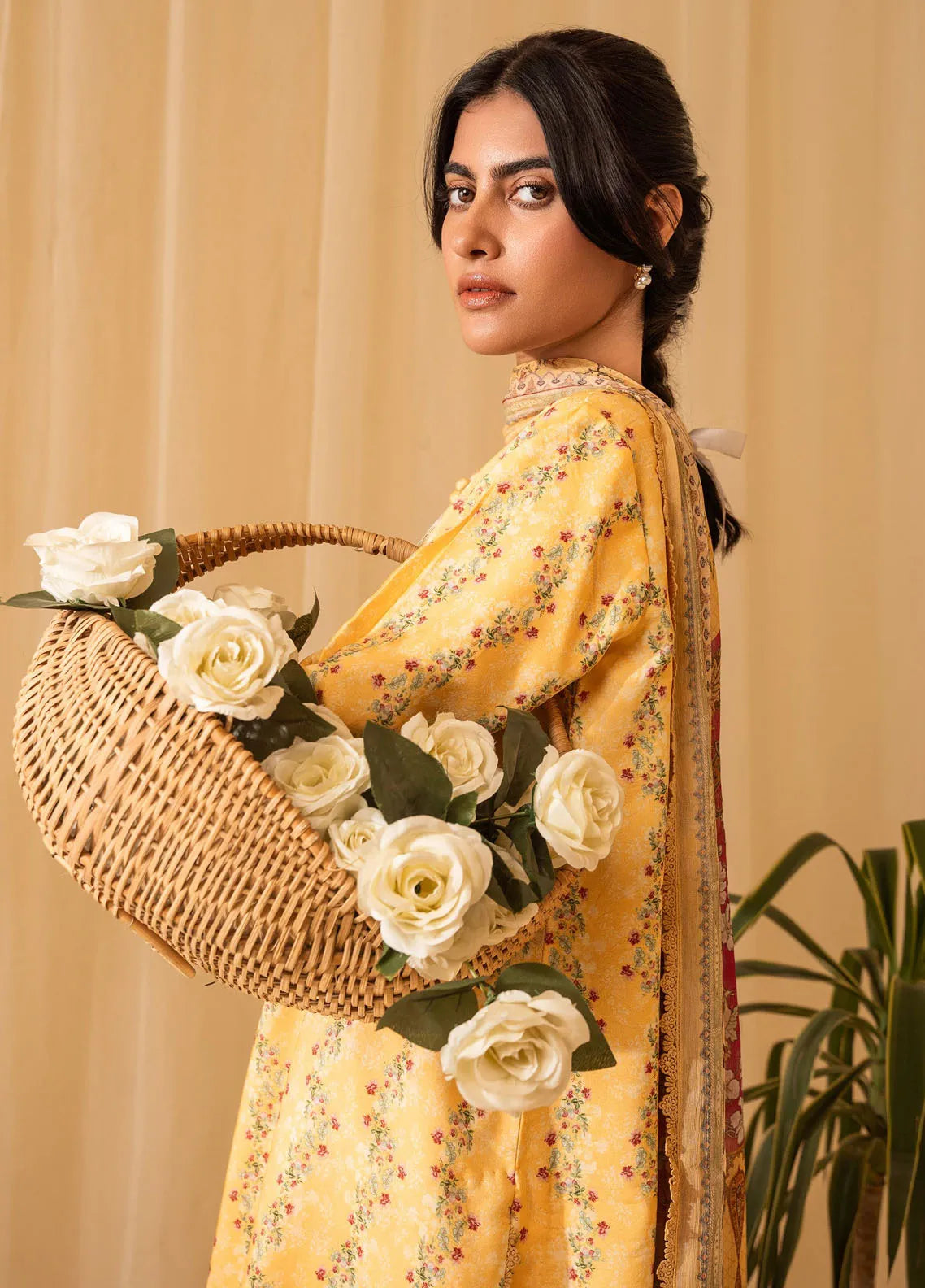 Izabel by Aabyaan Embroidered Linen Suit Unstitched 3 Piece AZ-07 Alara – Winter Collection