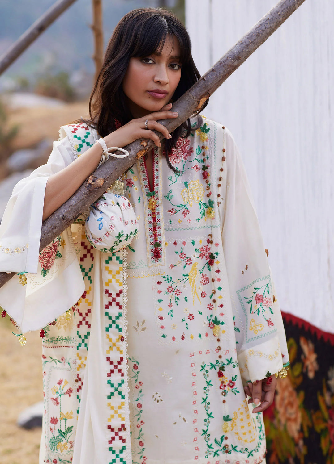 Meili by Zaha Unstitched Embroidered Lawn 3 Piece Suit ZK26UML ZL26-08B – Festive Collection