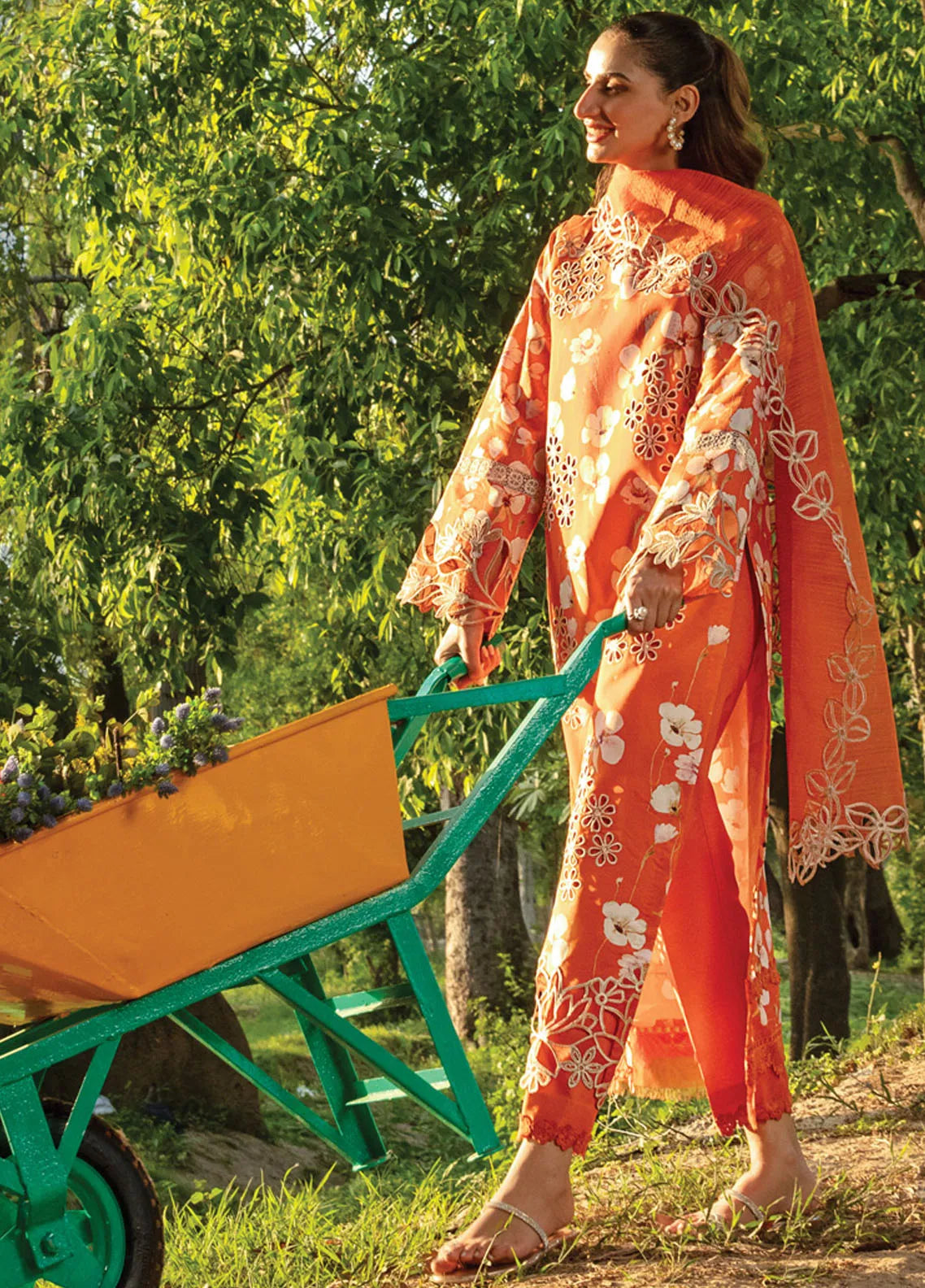 Carnation By Rang Rasiya Embroidered Lawn Suit Unstitched 3 Piece RR24CF D-06 Coco – Summer Collection