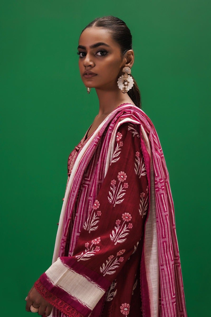 Sana Safinaz Mahay Winter Collection – 10A