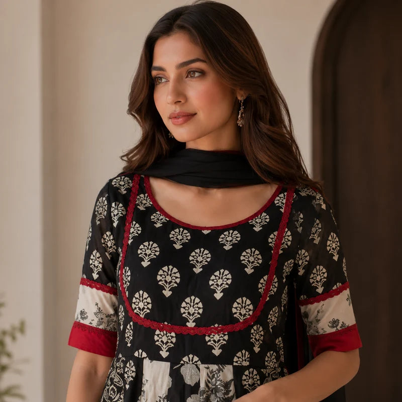 Florist Black Emb Maxi Set