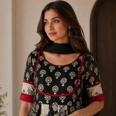 Florist Black Emb Maxi Set