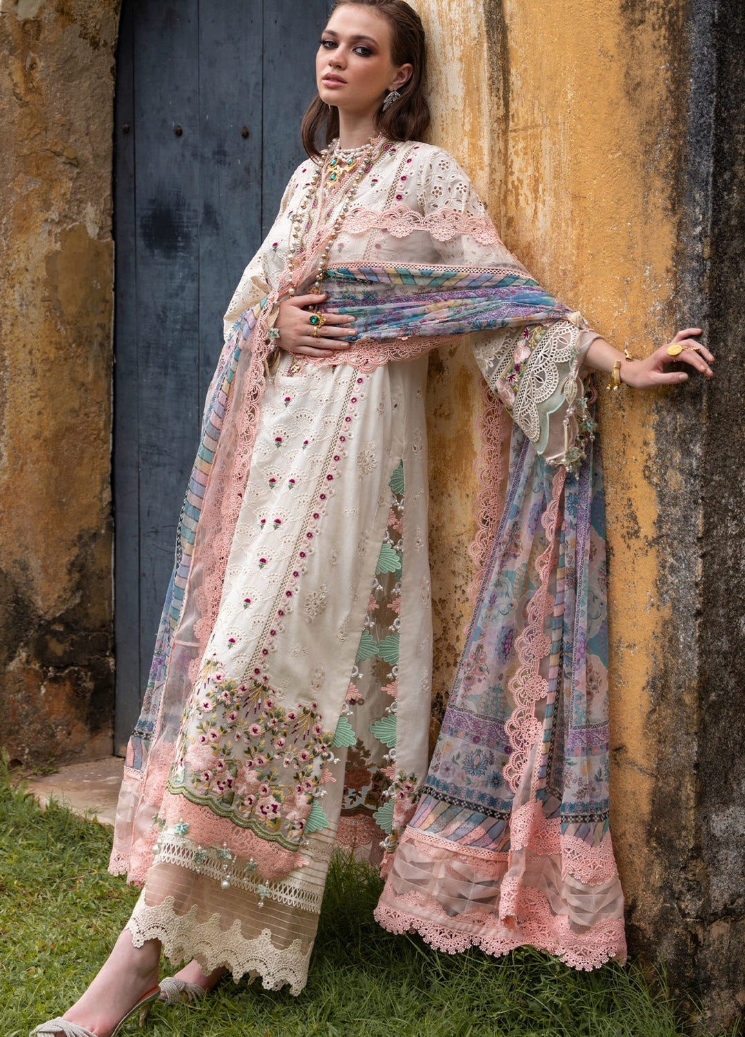 Neroli By Annus Abrar Unstitched Embroidered Lawn 3 Piece Suit ABR26UNL 09 Amal – Festive Collection