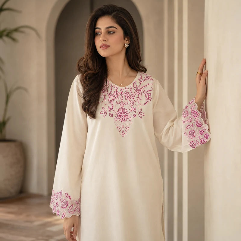 Roshni Embroidered Set