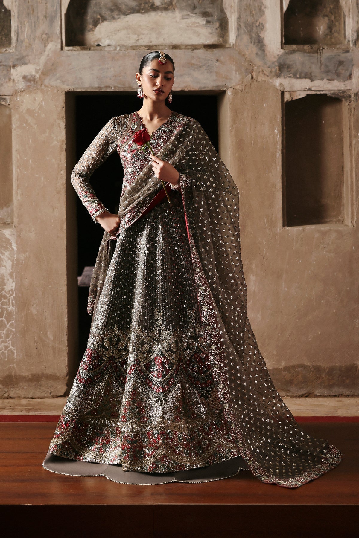 Kaashvi by Ayzel Unstitched Tissue Zari Embroidered Suits 3 Piece AAF25KW NIRVA AZW-25-V2-05 – Wedding Collection