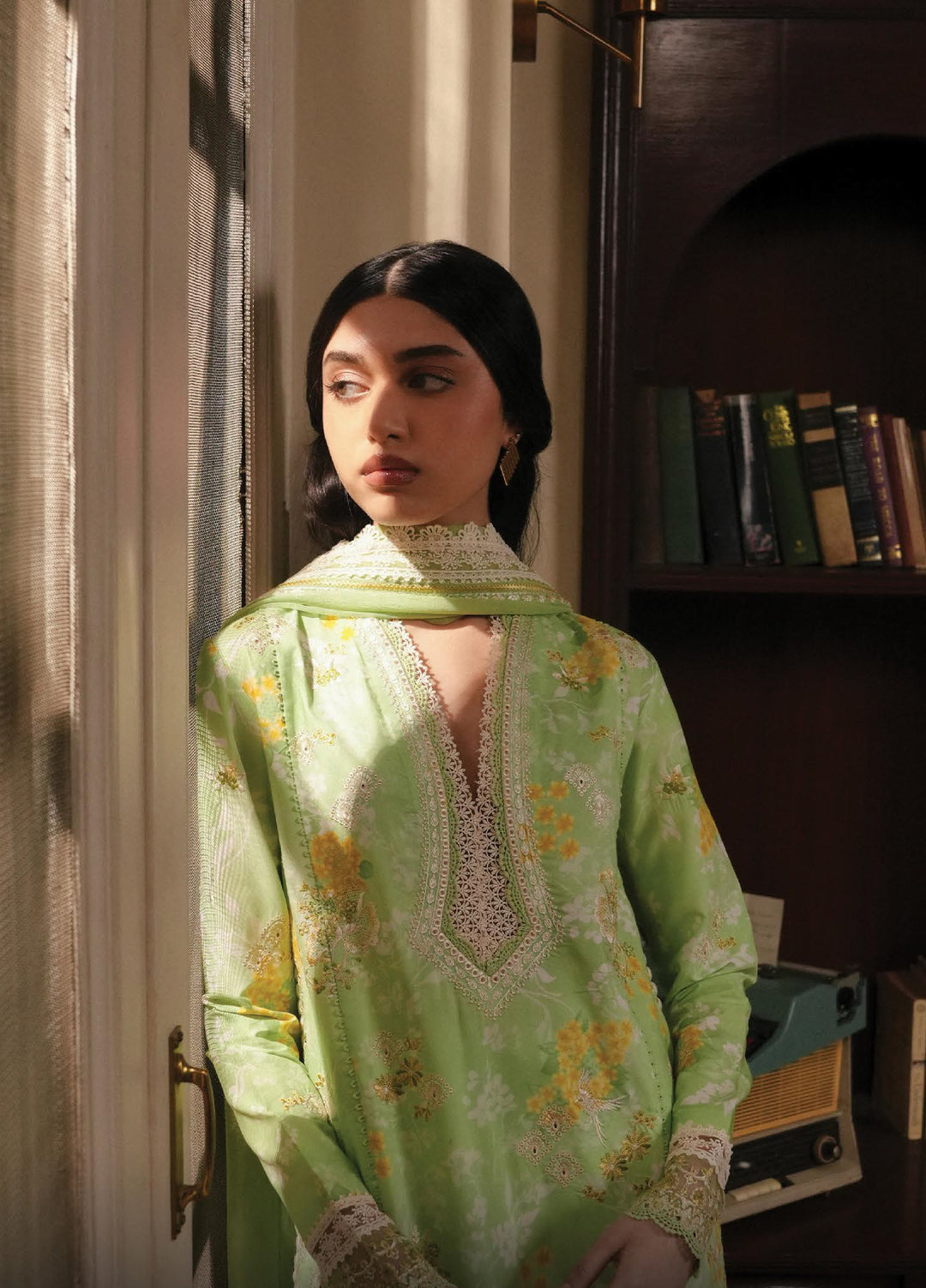 Florette by Afrozeh Unstitched Embroidered Lawn 3 Piece Suit AF26UFL D-04 CIEL – Festive Collection