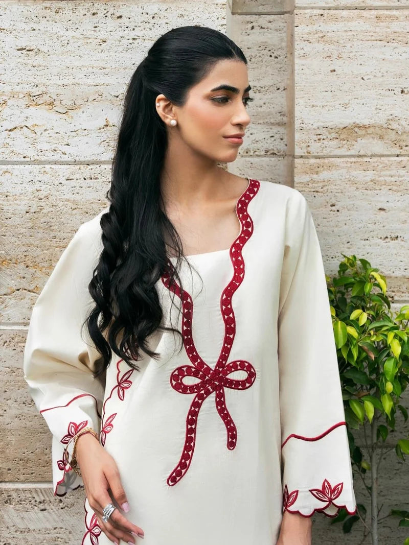 Zola Embroidered 3pc