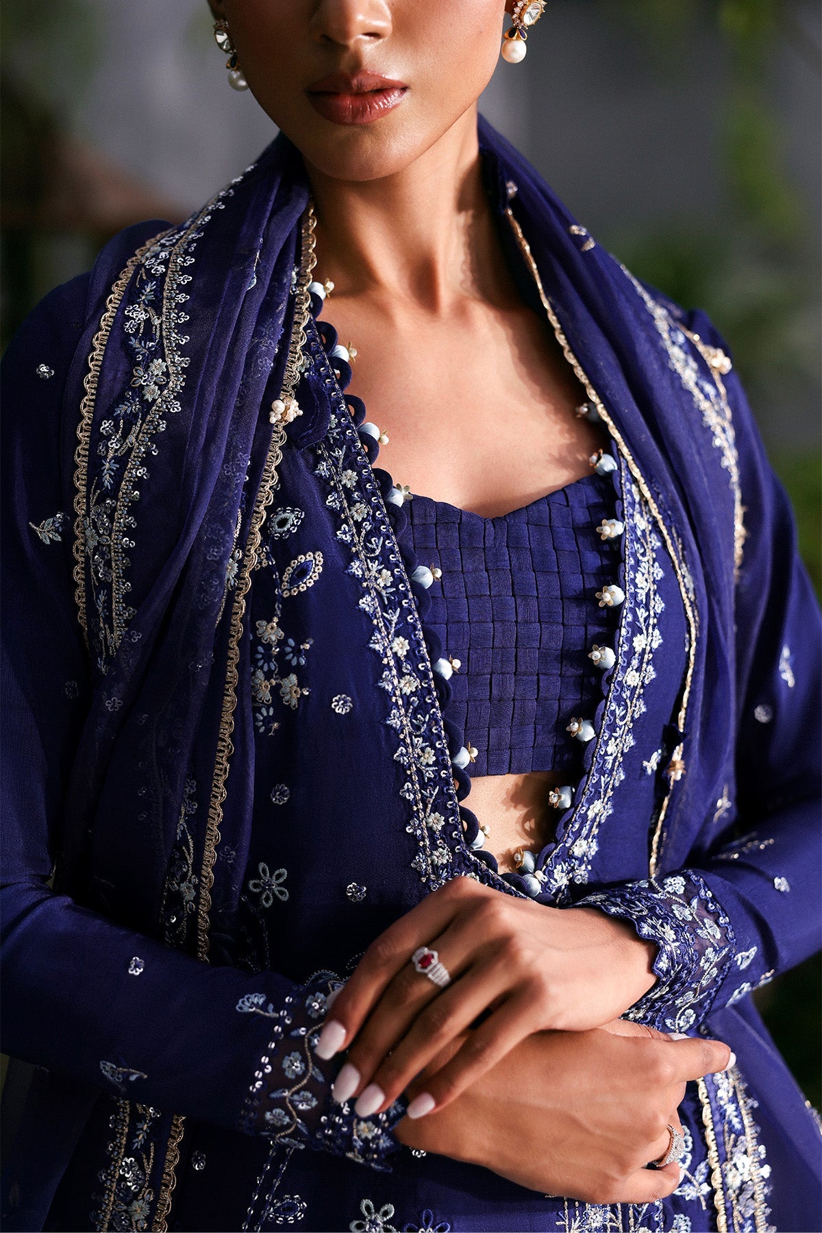 La Fuchsia By Afrozeh Embroidered Raw Silk Suits Unstitched 3 Piece AF25LF D-04 Maison – Formals Collection