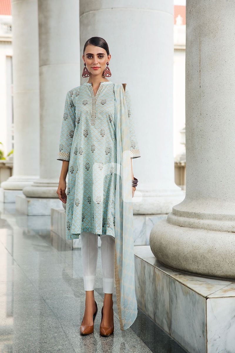 41907218-Blended Crinkle Chiffon &amp; Slub Lawn – Blue Printed 2PC