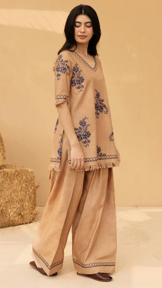 Itrat Embroidered Set