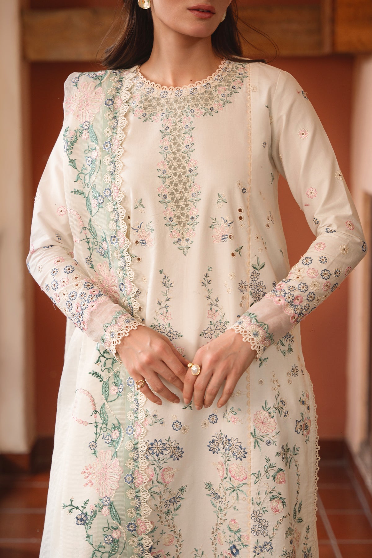 Whisper by Ayzel Unstitched Embroidered Lawn 3 Piece Suit AAF26ULW Breeze ZWU-0138-3PO – Eid Collection