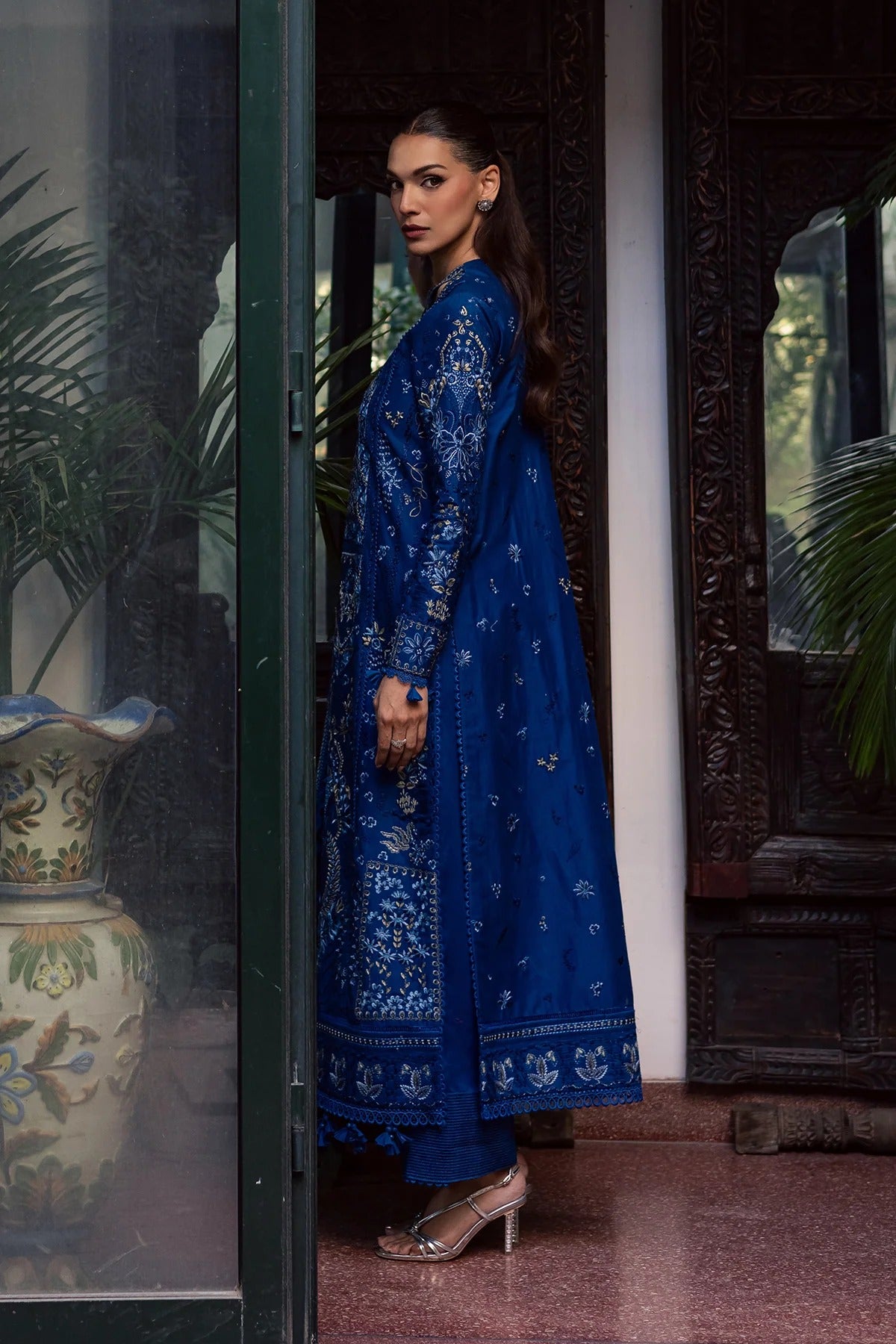 Celia by Zarposh Unstitched Embroidered Luxury Lawn 3 Piece Suit ZR26UCL NYSA – Festive Collection