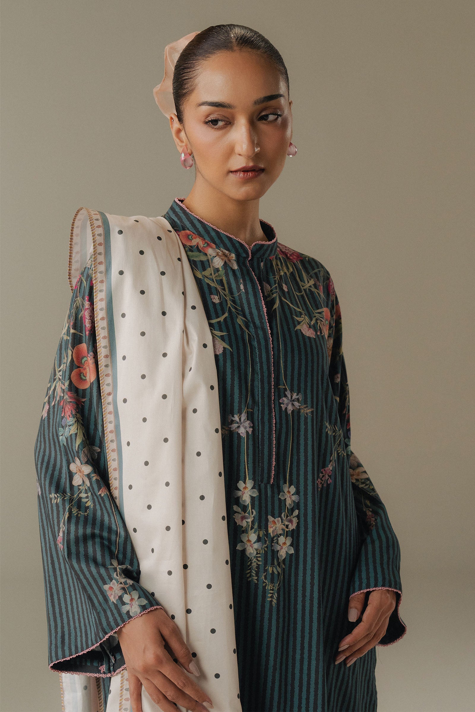Coco by Zara Shahjahan Prints Unstitched Linen Suits 3 Piece CZS25PW Amber Days D-1B – Winter Collection