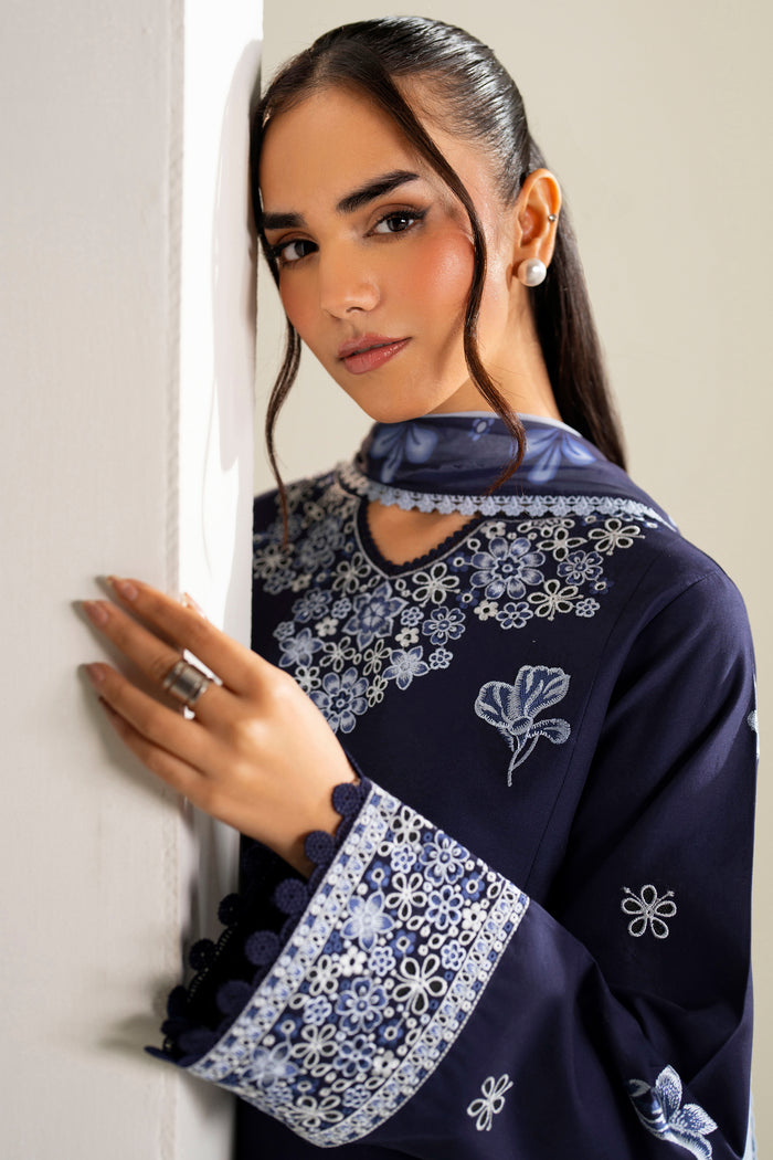 Baroque – Farasha Summer Weaves Embroidered Lawn Unstitched 3Pc Suit BFL26- Midnight Hue
