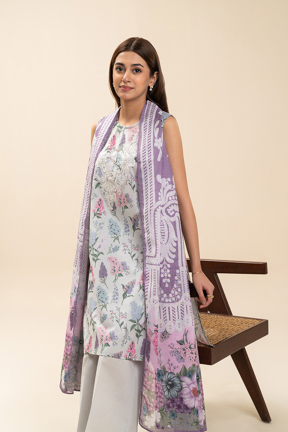Beechtree Unstitched Embroidered Lawn 3 Piece Suit – LILAC AFFAIR – Summer Collection