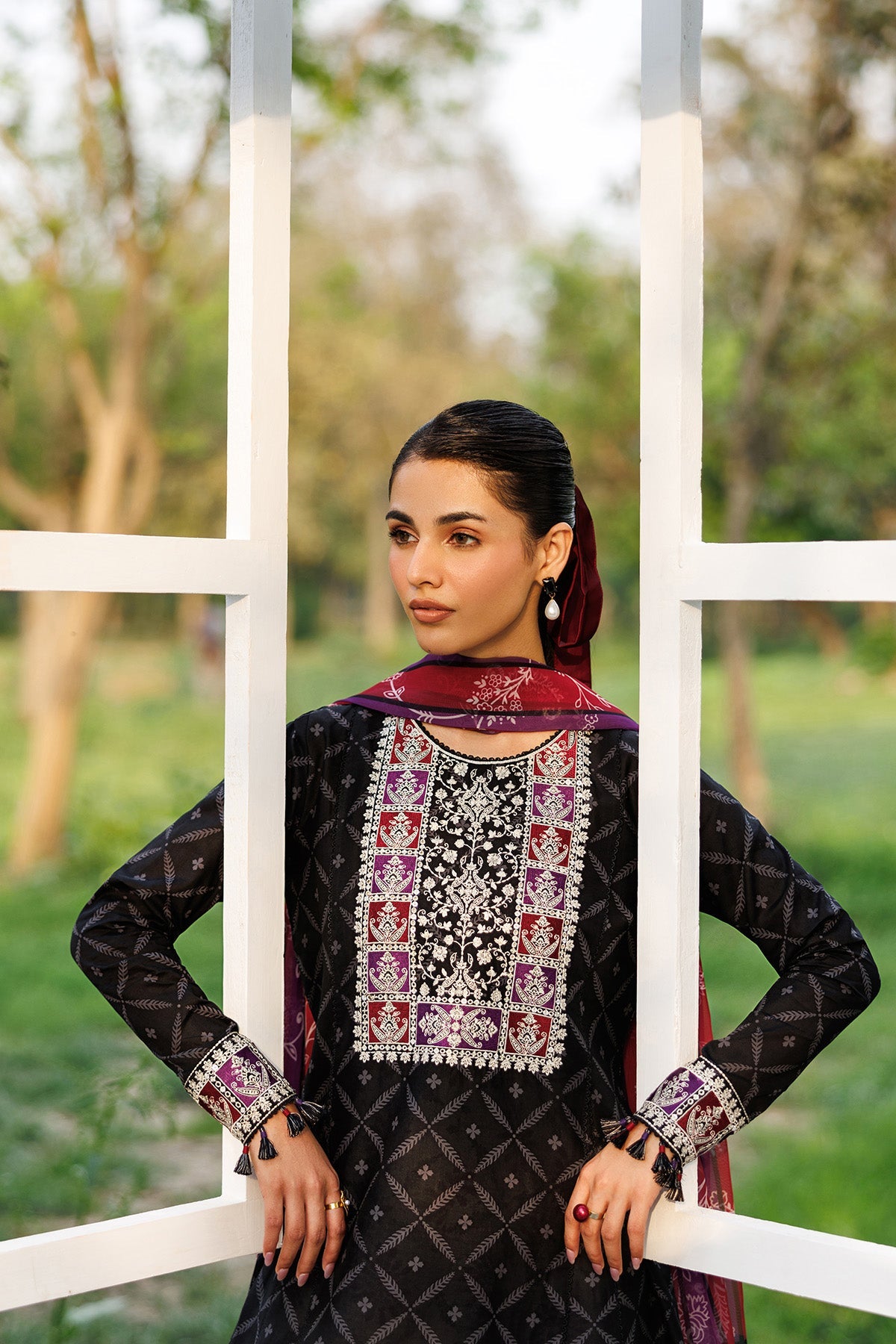 Jazmin Unstitched Luxury Embroidered Lawn 3 Piece Suit JAZ26L-9358 Summer Collection