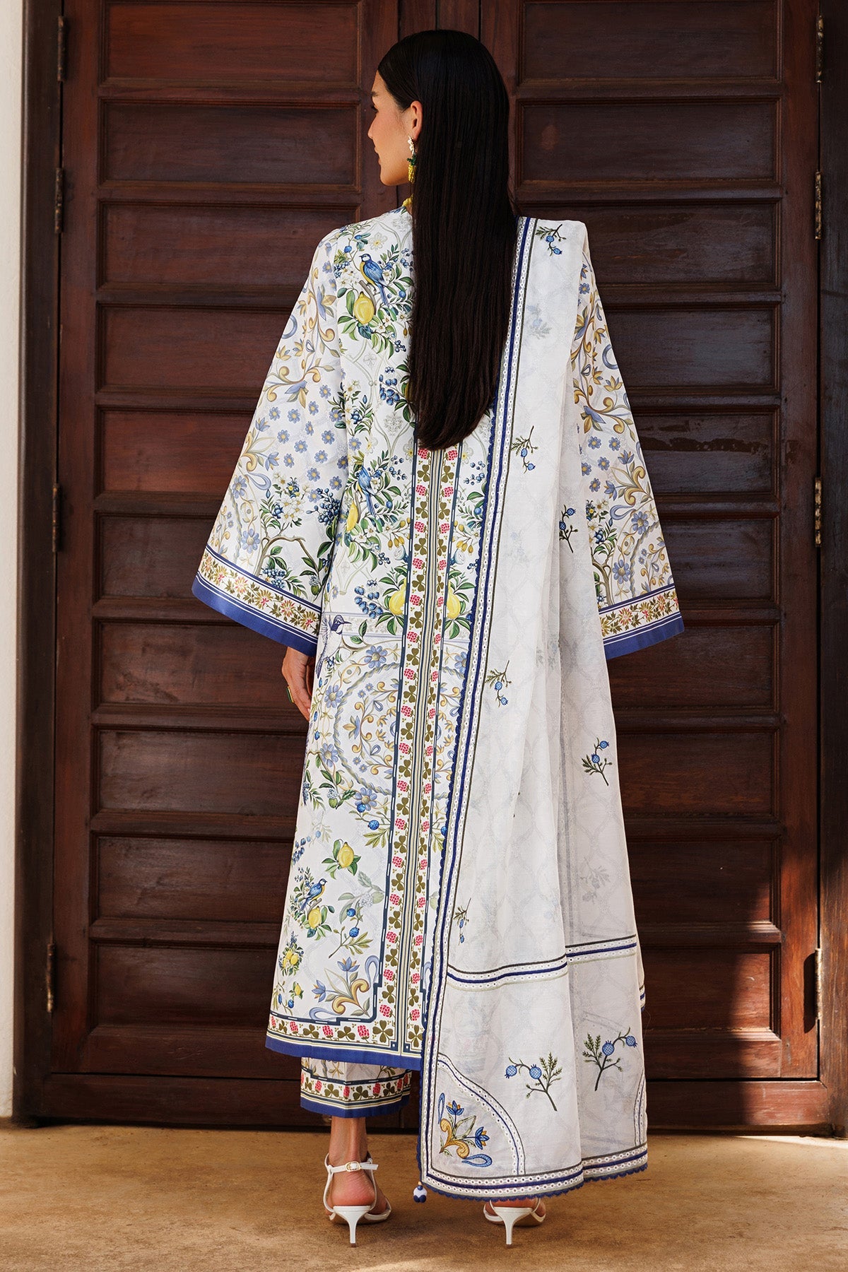 Jazmin Unstitched Luxury Embroidered Lawn 3 Piece Suit JAZ26L-9302 Summer Collection