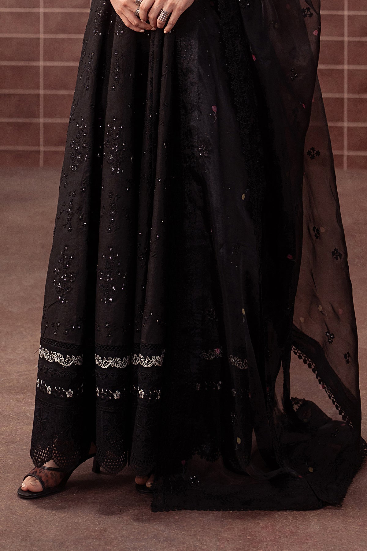 Brewed by Ayzel Unstitched Embroidered Lawn 3 Piece Suit AAF26UBL Sepia ZWU-0144-3PO – Festive Collection