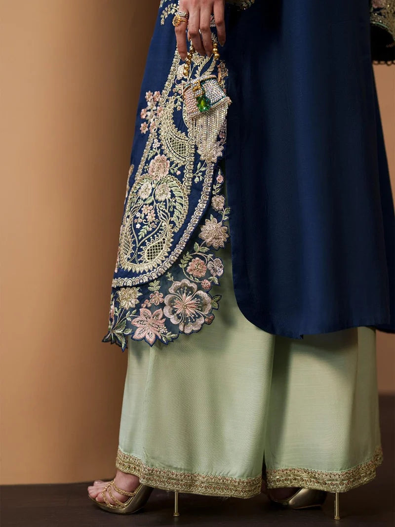 Zohrab Embroidered Set