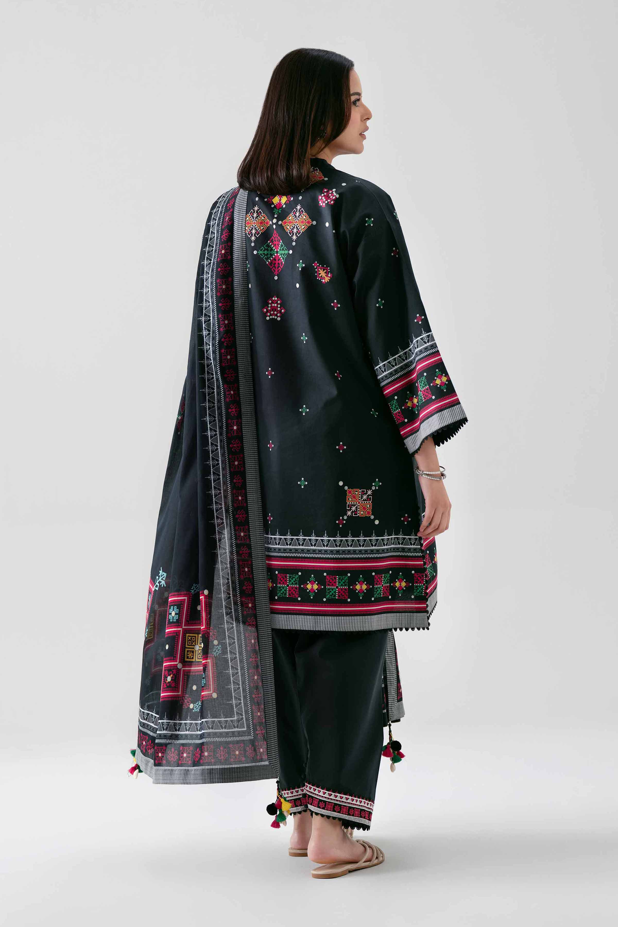 Nishat Unstitched Embroidered Lawn 3 Piece Suit – NL26-42601110 – Summer Collection
