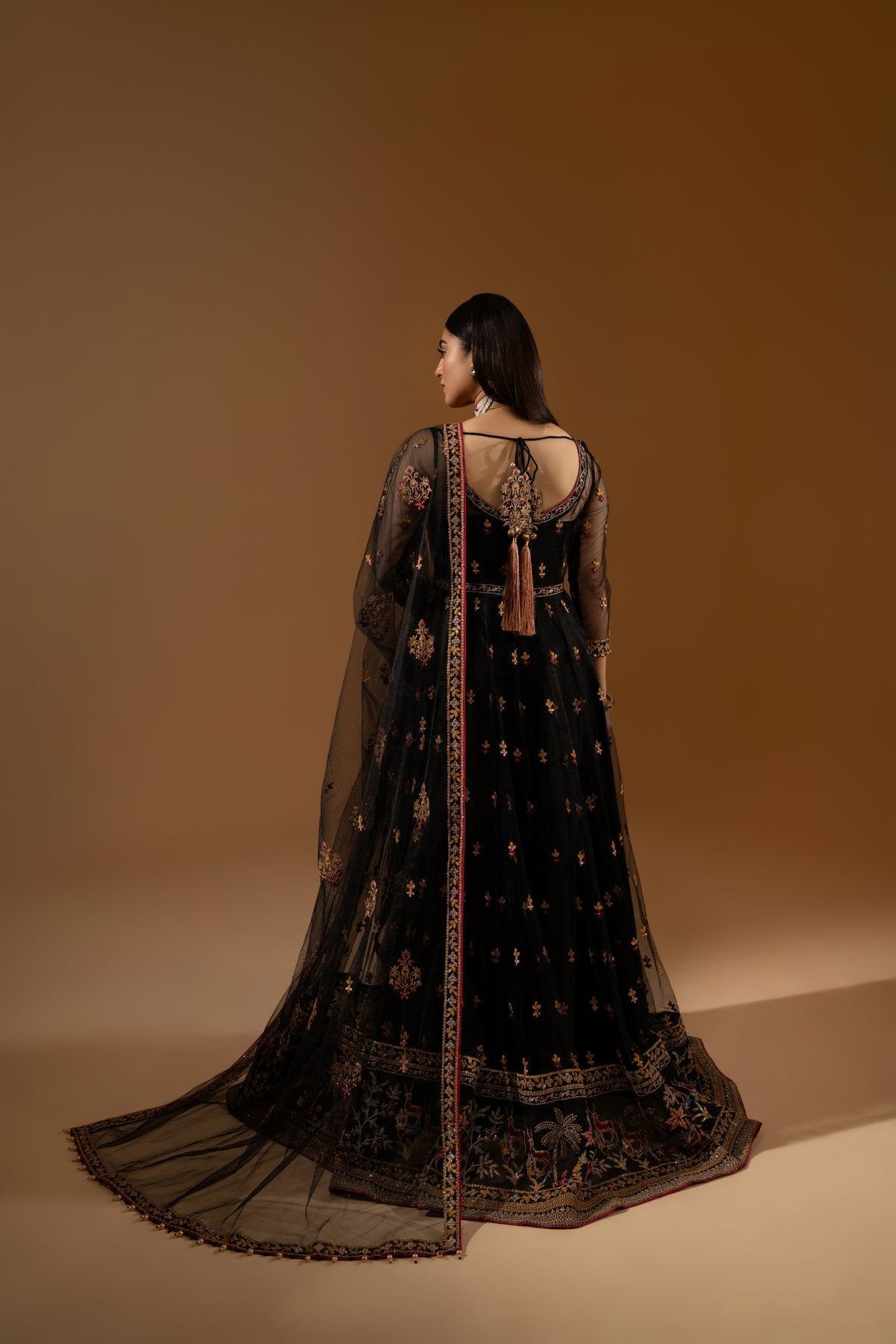 Hem-Stitch Luxury Unstitched Wedding Collection – Roshna-02