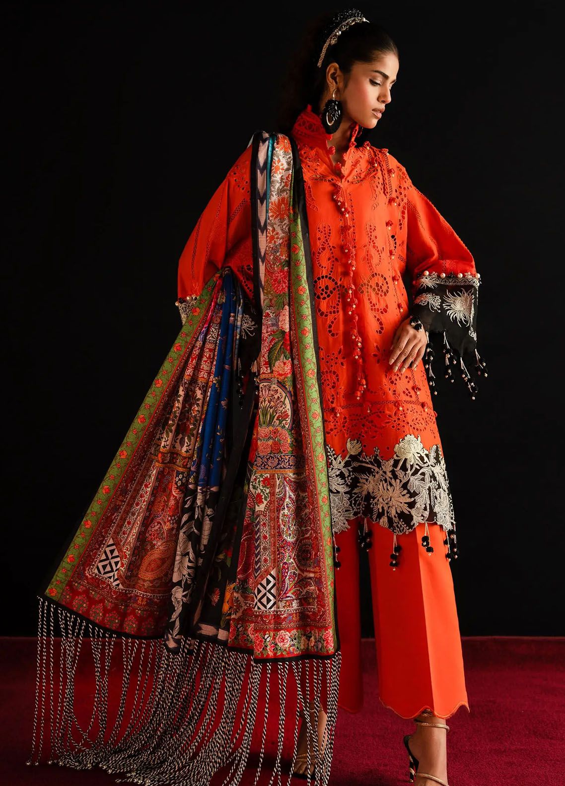 Sana Safinaz Embroidered Lawn Suits Unstitched 3 Piece SS24UL 1A - Luxury Collection
