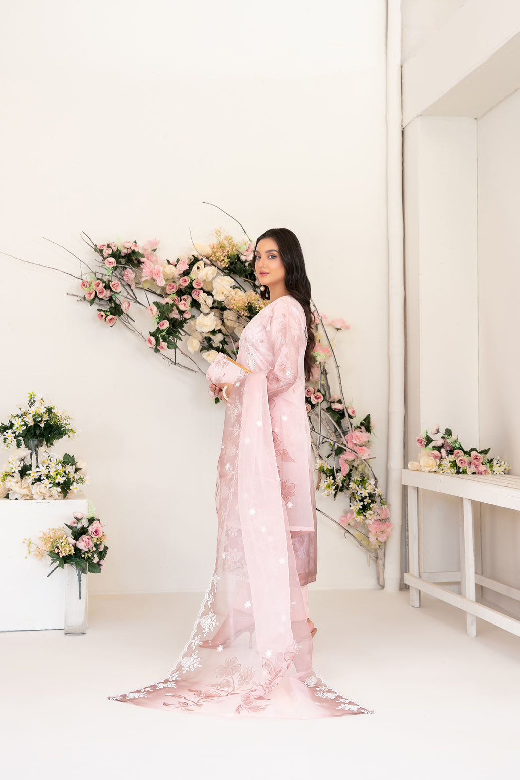 Tawakkal – Larimar Luxury Formals Un-Stitched 3pc Collection – D-4258