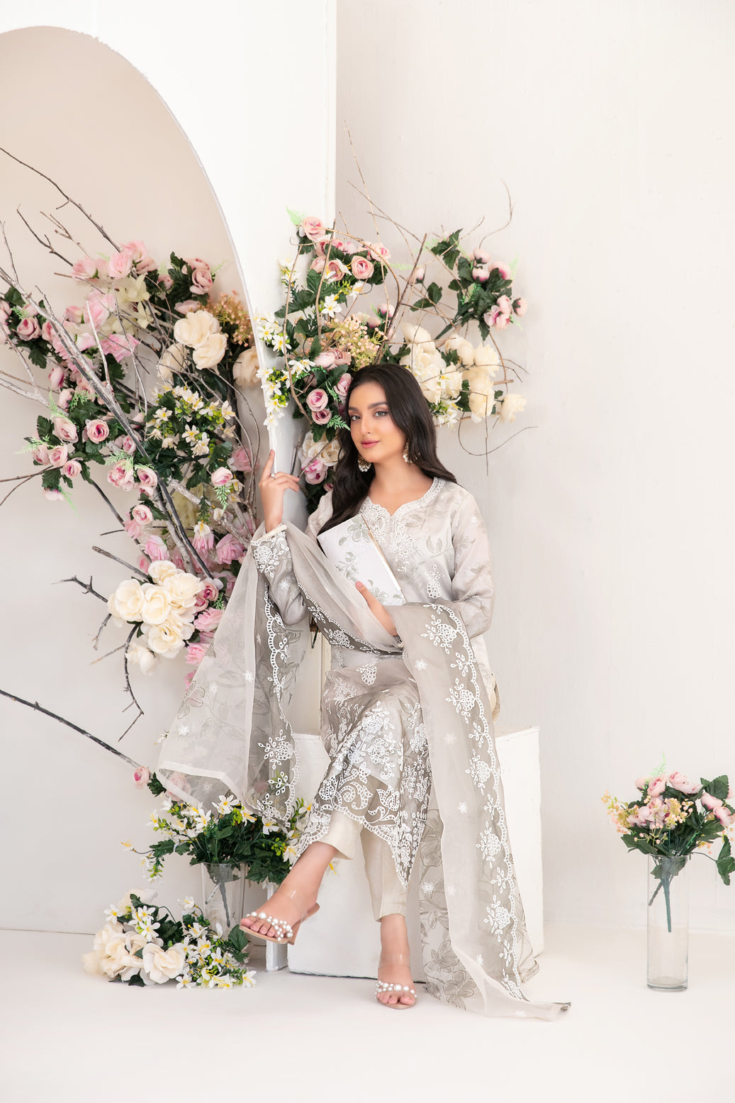 Tawakkal – Larimar Luxury Formals Un-Stitched 3pc Collection – D-4253